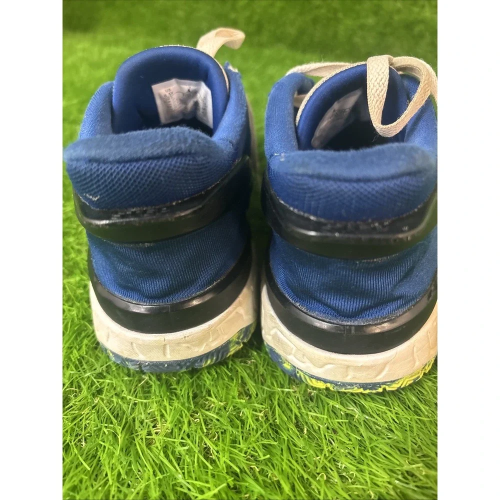 Nike Jordan Day1 E.O. GS‎ White Storm Blue Kids Youth Size 6.5Y Basketball Shoes